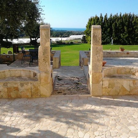 Отель Relais Torre Marabino Испика Экстерьер фото