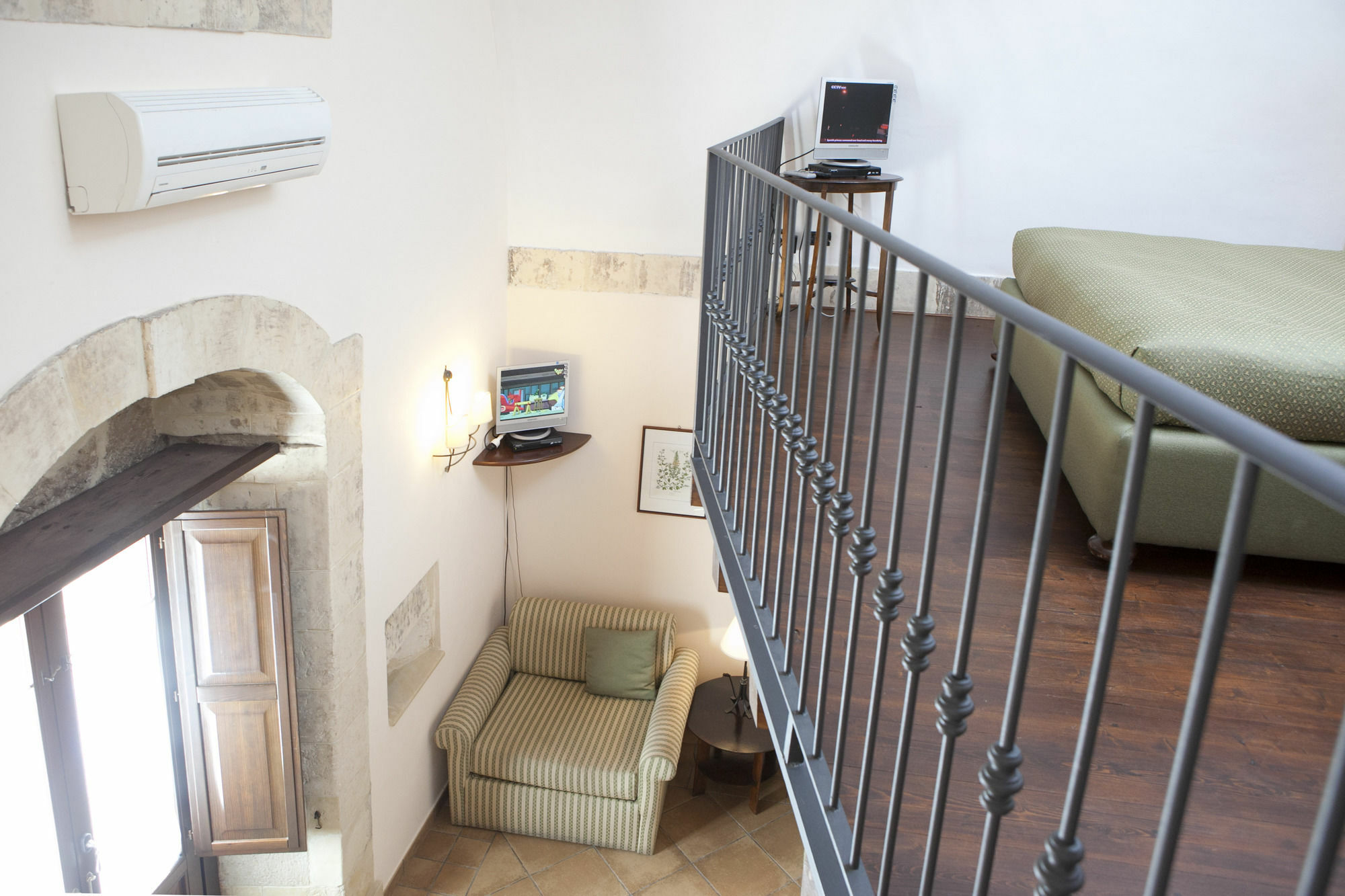 Отель Relais Torre Marabino Испика Экстерьер фото